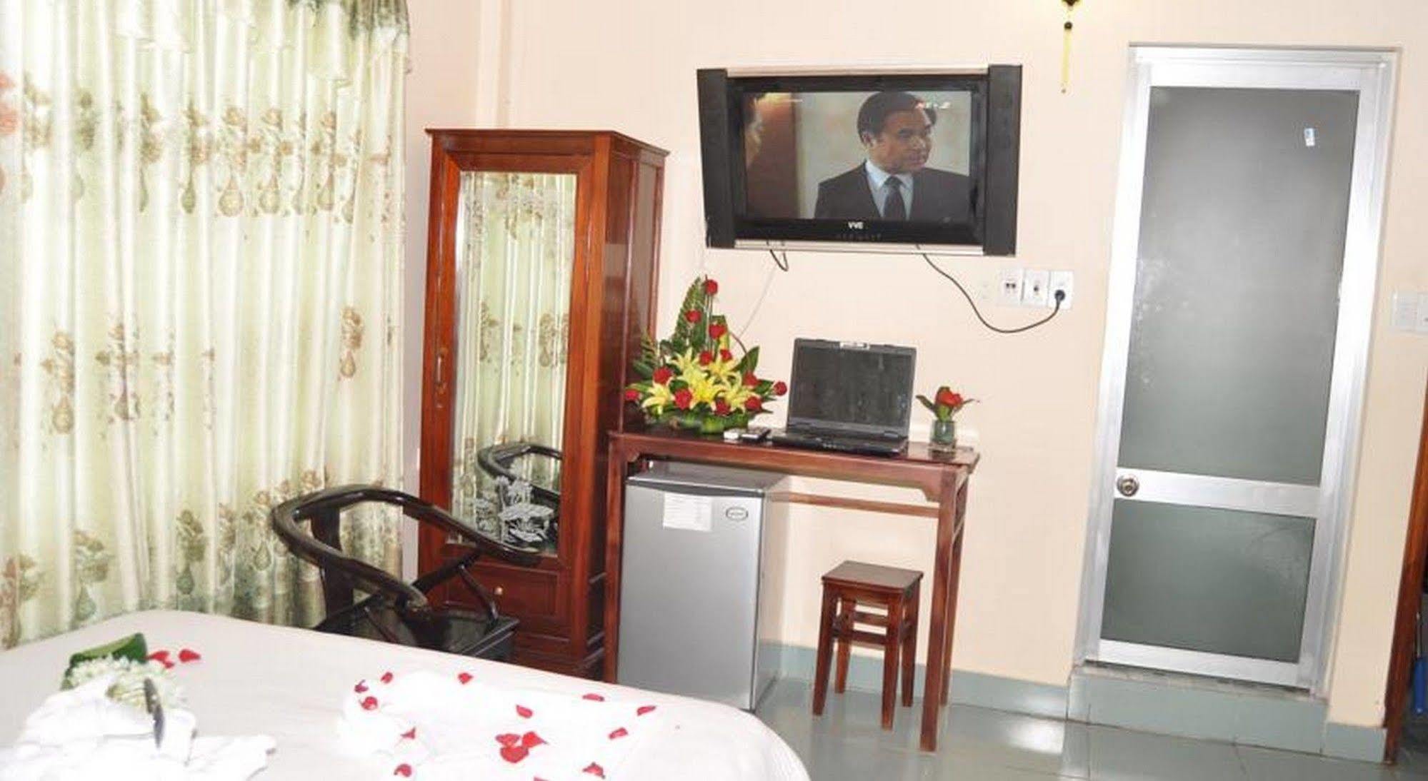 Hue Four Seasons Homestay Extérieur photo