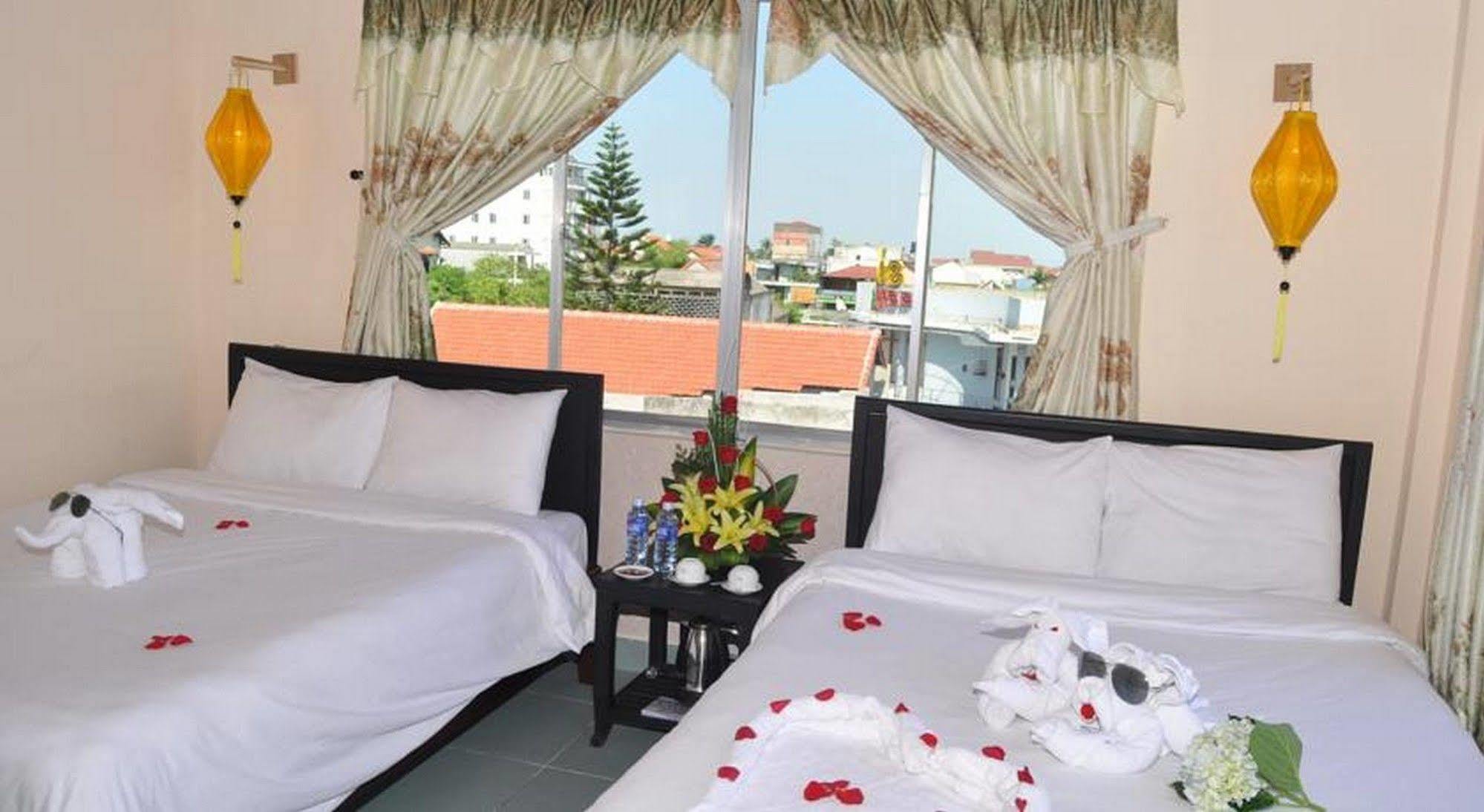 Hue Four Seasons Homestay Extérieur photo