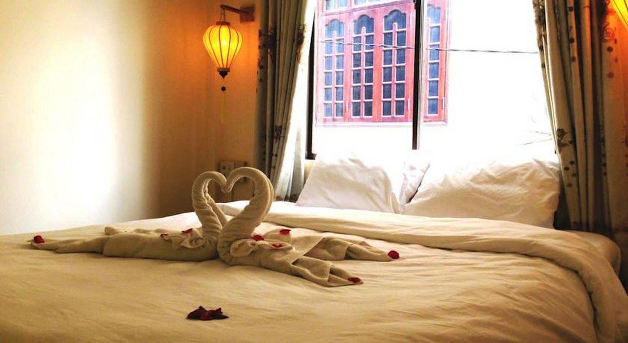Hue Four Seasons Homestay Extérieur photo